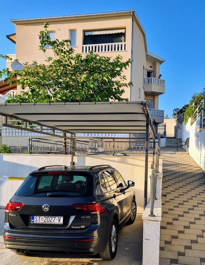Apartment Punta Seget Vranjica Exterior photo